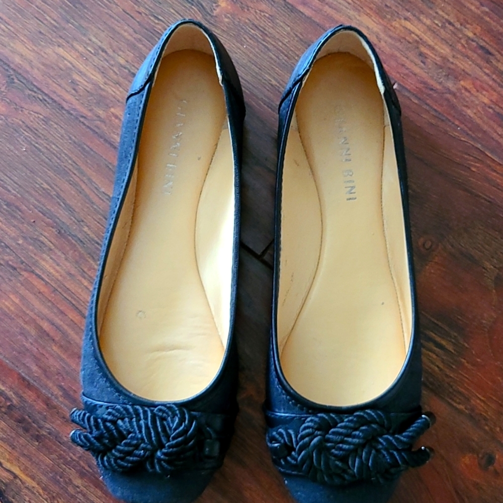 Gianni Bini flats, black, size 6 1/2 Medium